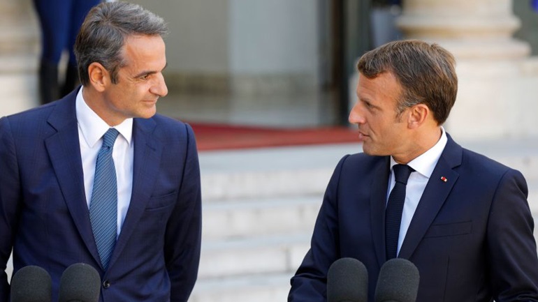 Επικοινωνία Μητσοτάκη – Μακρόν ενόψει της Συνόδου Κορυφής