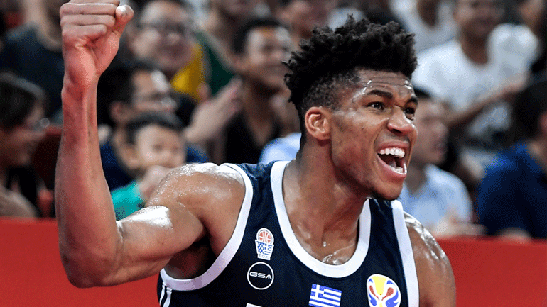 Αντετοκούνμπο: «Μπορεί να παίζω στην Εθνική μέχρι τα 40 μου»