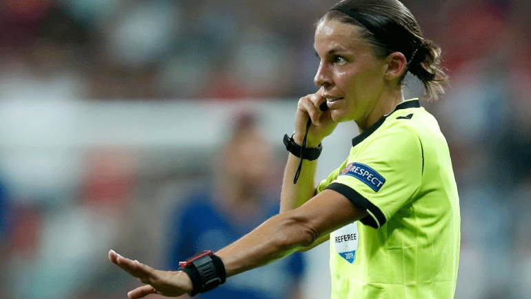 Η Στεφανί Φραπάρ θα γίνει απόψε η πρώτη γυναίκα διαιτητής στο Champions League