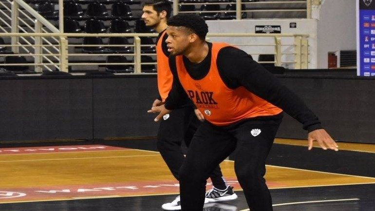 Κονάτε: «Ιστορική ομάδα ο ΠΑΟΚ, θα ανταποκριθώ άμεσα στις υποχρεώσεις μου»