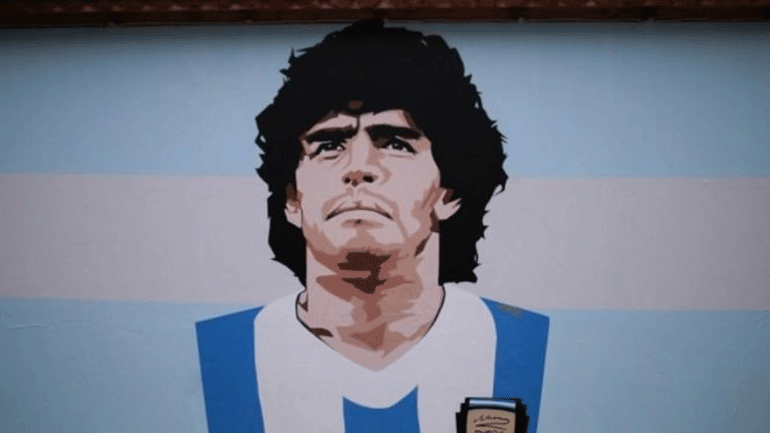 Γονείς και διευθύντρια του δημοτικού στην Καλαμαριά ενοχλήθηκαν από το γκράφιτι του Μαραντόνα