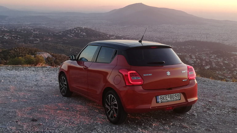 Δεν πληρώνει ούτε 1 ευρώ σε τέλη κυκλοφορίας 