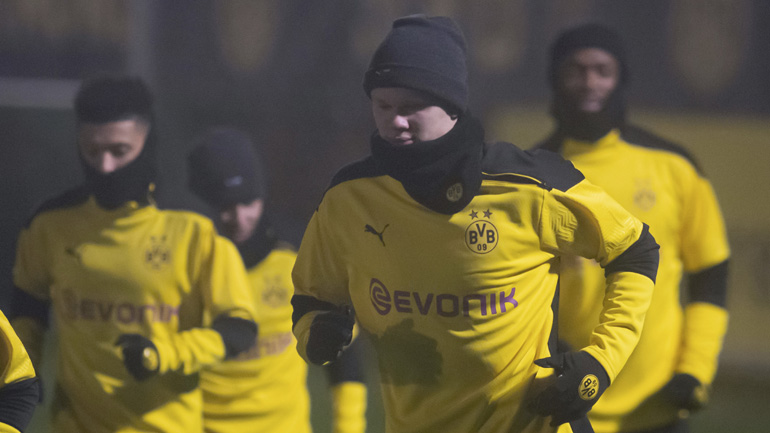 Ντόρτμουντ: Τραυματίστηκε ο Χάαλαντ πριν το ματς με τη Λάτσιο