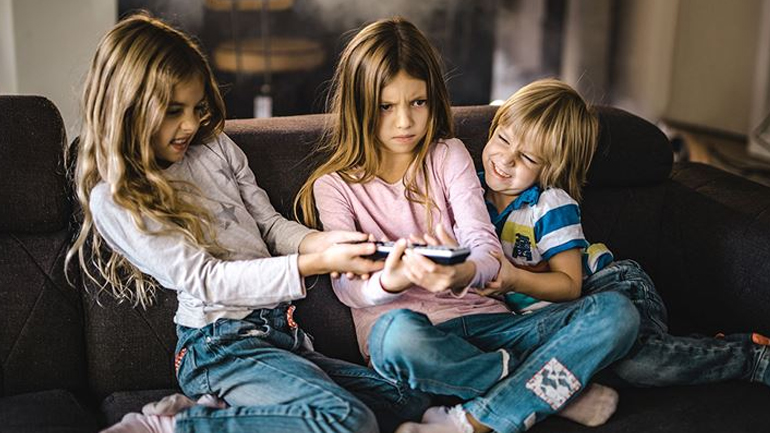 Τι κάνουμε όταν τσακώνονται τα παιδιά μας