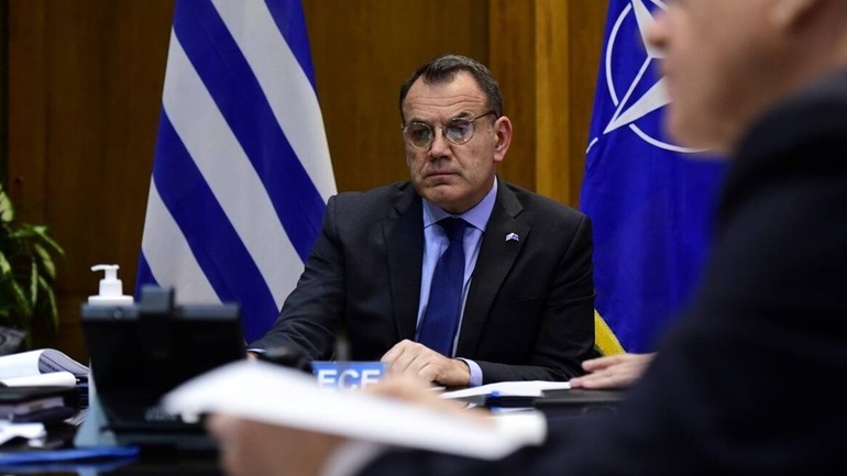 Με τον Πρόεδρο Αλ Σίσι συναντήθηκε στο Κάιρο ο υπ. Εθνικής Άμυνας Ν. Παναγιωτόπουλος