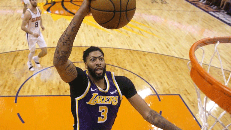 ΝΒΑ: Ο Άντονι Ντέιβις υπογράφει νέο πενταετές συμβόλαιο με τους Λέικερς