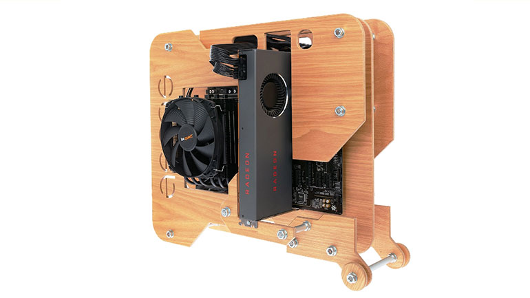 Ascos Case: Το χειροποίητο κουτί υπολογιστή του Δημήτρη Χατζή