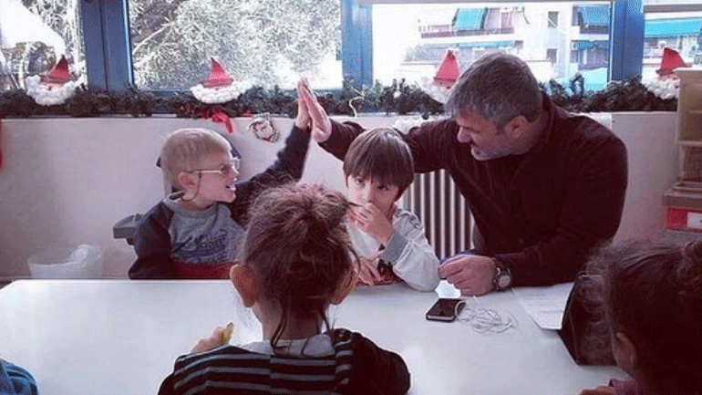 Το συγκινητικό μήνυμα του Σπύρου Χαριτάτου για την  Παγκόσμια ημέρα ατόμων με αναπηρία