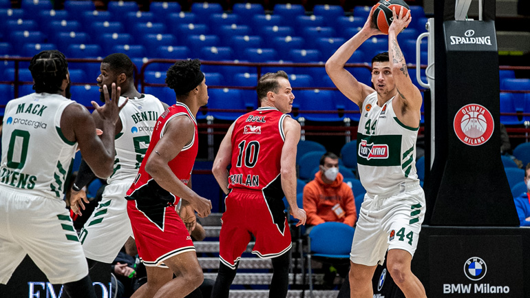 Νικητής στο Μιλάνο ο Παναθηναϊκός, 80-77 την Αρμάνι