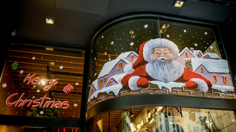 Από τη Δευτέρα ανοικτά τα καταστήματα λιανικής πώλησης εποχικών ειδών