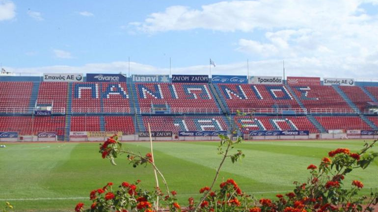 Εισβολή οπαδών με συνθήματα στην προπόνηση του Βόλου στη Νέα Σμύρνη