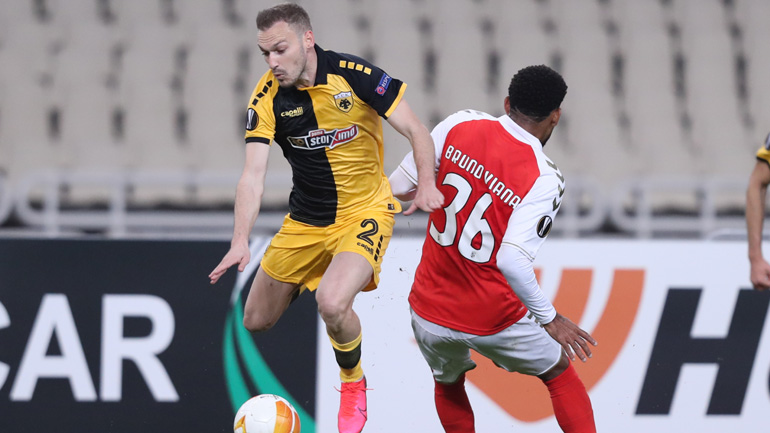 ΑΕΚ: Νοκ άουτ και ο Μπακάκης