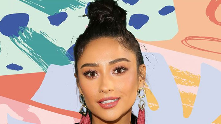 Πώς να φτιάξετε το απόλυτο messy bun σε 60 sec