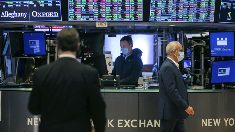 Νέα ιστορικά υψηλά στη Wall Street