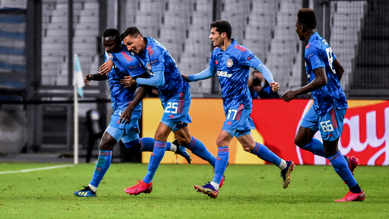 Ολυμπιακός: Νέα συμβόλαια σε Βρουσάι, Μπα, Σισέ και Καμαρά