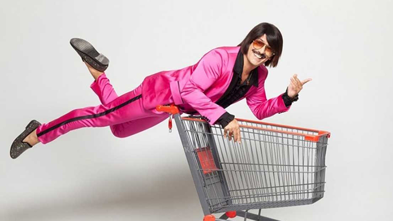 Σε ρόλο παρουσιαστή ο Toni Sfinos – Ποια εκπομπή αναλαμβάνει και πότε κάνει πρεμιέρα