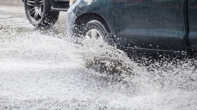 Ο καιρός την Κυριακή: Νεφώσεις, βροχές αλλά και θυελλώδεις άνεμοι