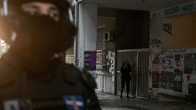 Επέτειος Γρηγορόπουλου: 135 συλλήψεις από την ΕΛΑΣ για παραβίαση των μέτρων προστασίας Επέτειος Γρηγορόπουλου: 135 συλλήψεις από την ΕΛΑΣ για παραβίαση των μέτρων προστασίας