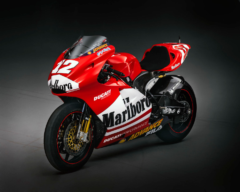 Η αγωνιστική μοτοσικλέτα του Αυστραλού Troy Bayliss δική σας...