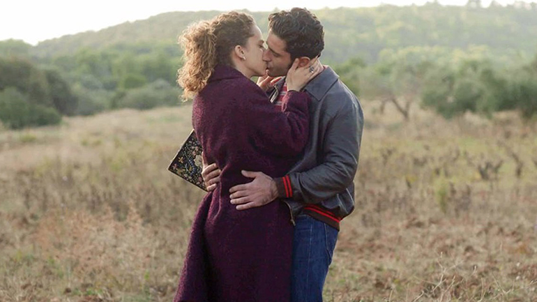 Άγριες Μέλισσες: Η Ασημίνα θα αποδεχτεί την πρόταση του Μπάμπη;