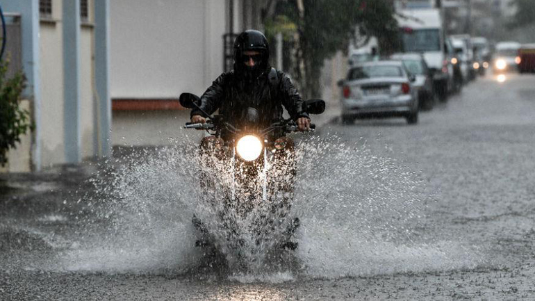 Προβλήματα από την κακοκαιρία σε περιοχές της Κατερίνης και του Λιτοχώρου