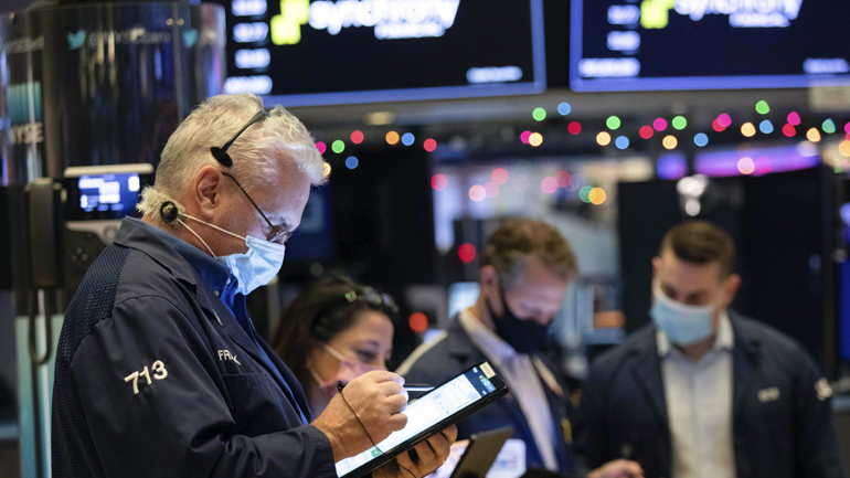 Μεικτά πρόσημα στη Wall Street