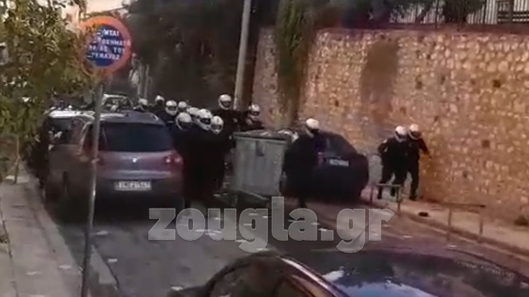 Τα βίντεο που αποδεικνύουν την προβοκάτσια της ΕΛ.ΑΣ. στον Κολωνό