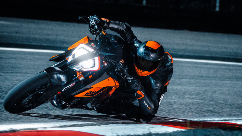 Γίνε ο απόλυτος αναβάτης KTM Duke