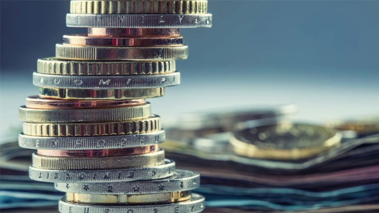 Η πανδημία “βλάπτει σοβαρά” τα κρατικά έσοδα