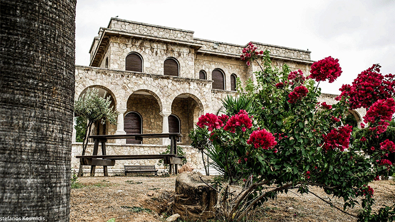 «Εφτά καραντινάτες ιστορίες»: Μια διαδικτυακή θεατρική παράσταση ζωντανά από τη Βίλα Ζωγράφου