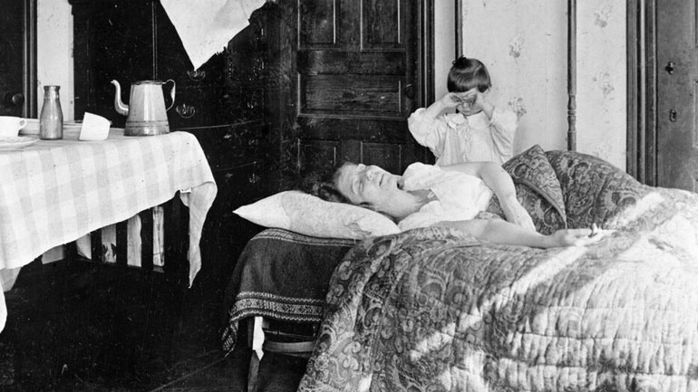 New York Times: Xριστούγεννα εν μέσω πανδημίας – Τι πραγματικά συνέβη κατά την ισπανική γρίπη του 1918