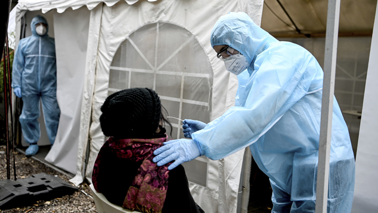 Covid-19: Αυξήθηκαν οι θάνατοι και τα κρούσματα στη Γερμανία