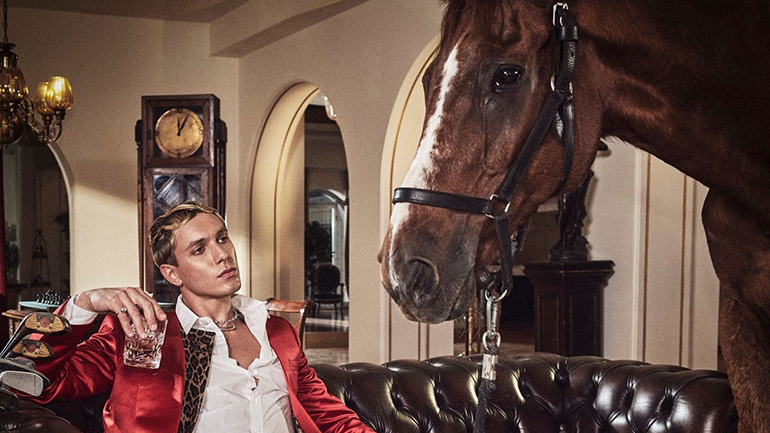 Η νέα δημόσια εμφάνιση του Έντουαρντ λίγο πριν τον τελικό του GNTM