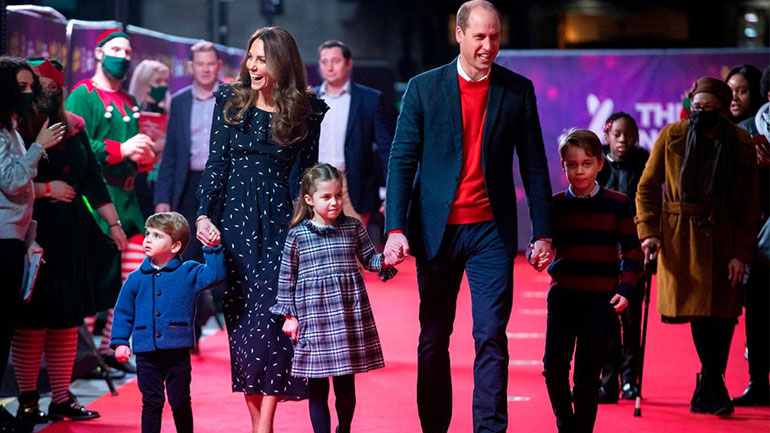 Οι Cambridges μόλις έκαναν την πρώτη τους εμφάνιση στο κόκκινο χαλί για το 2020