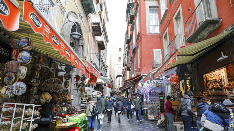 Ιταλία: Καταγράφηκαν 19.903 νέα κρούσματα κορωνοϊού και 649 θάνατοι