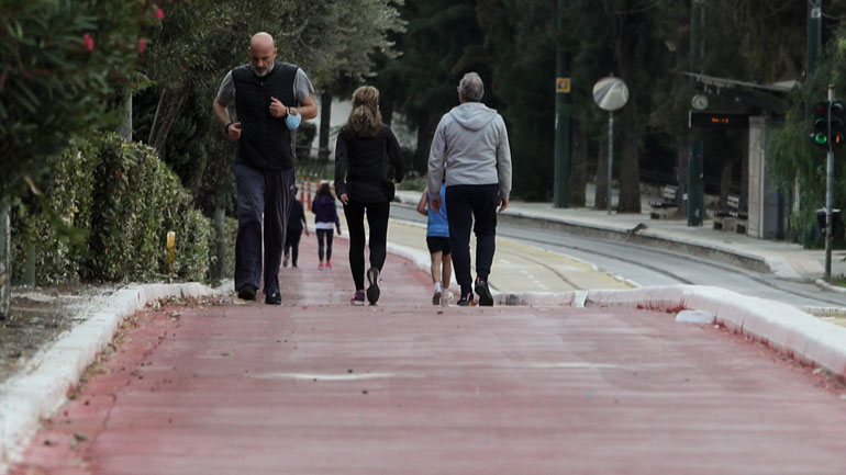 «Καμία διεύρυνση ωραρίου για τις μετακινήσεις τις γιορτινές ημέρες» «Καμία διεύρυνση ωραρίου για τις μετακινήσεις τις γιορτινές ημέρες»