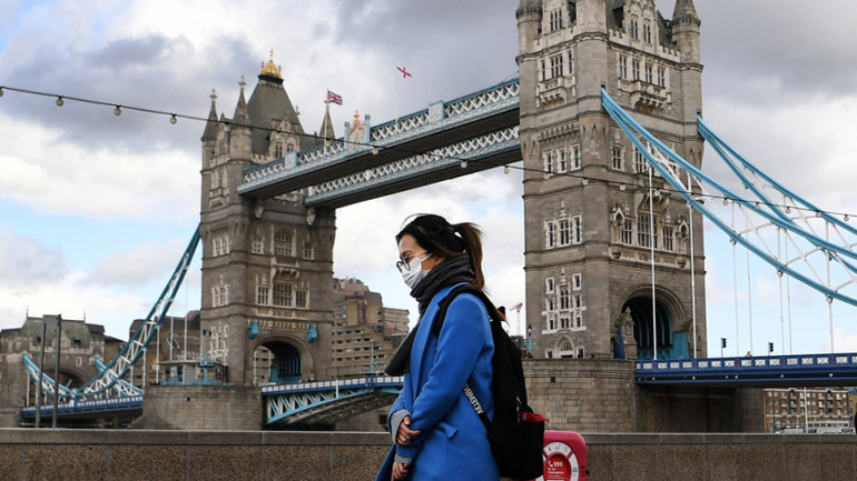 Στα 21.502 τα νέα κρούσματα Covid-19 και στους 519 οι θάνατοι στη Βρετανία