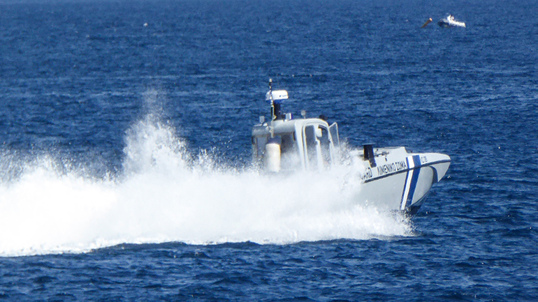 Θεσσαλονίκη: Ένας νεκρός από λέμβο που αναποδογύρισε