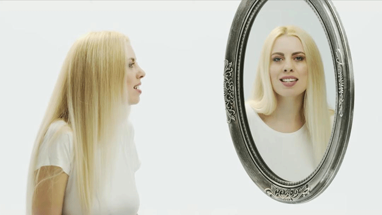 «Καθρέφτης» – Ένα νέο τραγούδι από τη Ζαχαρούλα Κληματσάκη