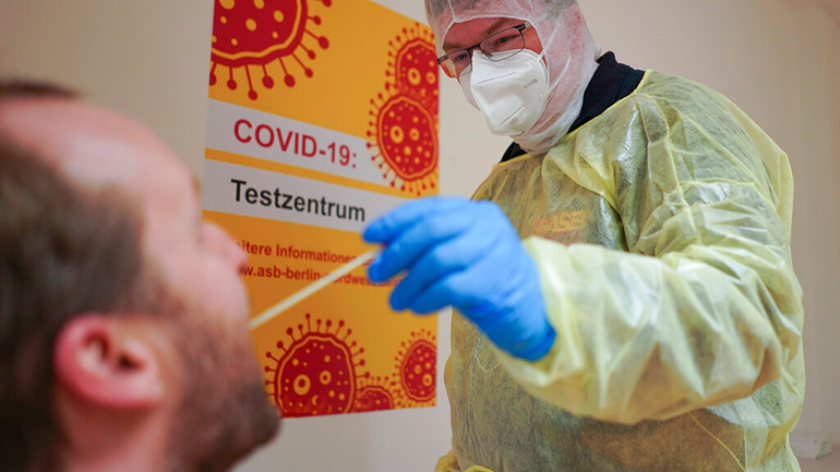 Γερμανία: 20.200 κρούσματα και 321 θάνατοι εξαιτίας της COVID-19 σε 24 ώρες