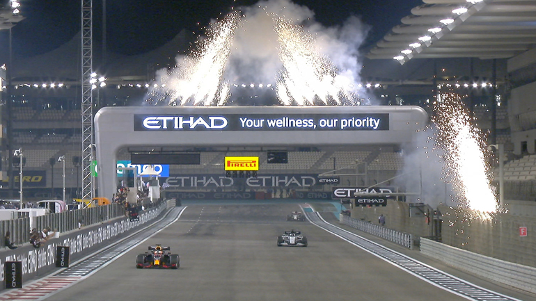 Formula 1: Πρωτάθλημα… τέλος με έναν βαρετό αγώνα στο Άμπου Ντάμπι – Νικητής ο Verstappen