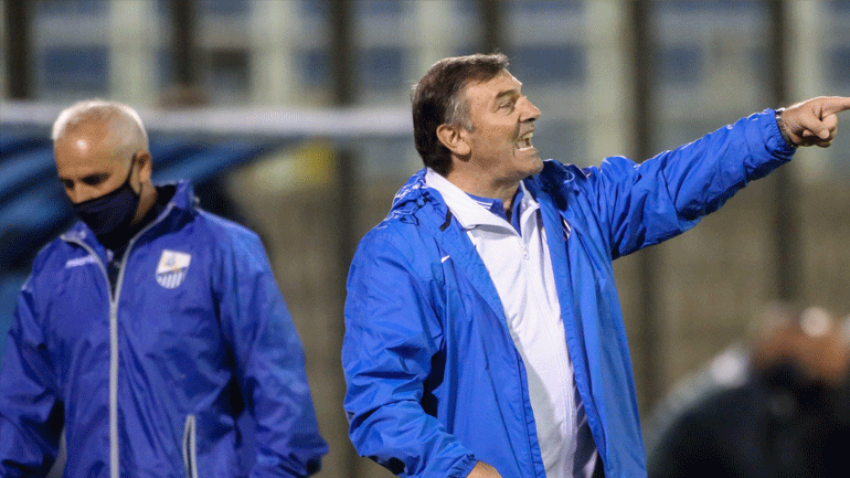 Λαμία: Παραιτήθηκε ο Μπάμπης Τεννές