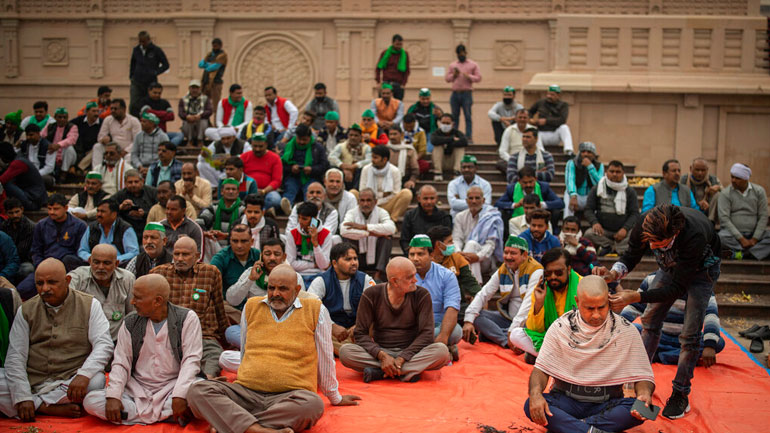 Ινδία: Δεκάδες χιλιάδες τα κρούσματα σε ένα 24ωρο