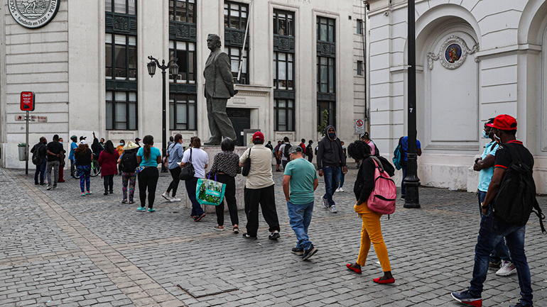 Χιλή: Πάνω από 2.100 κρούσματα και 40 θάνατοι εξαιτίας της COVID-19 σε 24 ώρες