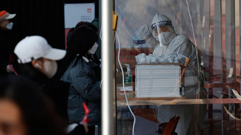 Νότια Κορέα: Παραμένουν σε χαμηλό επίπεδο κρούσματα και θάνατοι