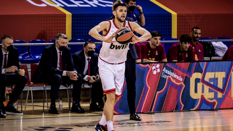 Ολυμπιακός: Επέστρεψε και υπολογίζεται στη «διαβολοβδομάδα» ο Παπανικολάου