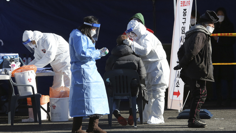 Ραγδαία αύξηση κρουσμάτων κορωνοϊού στη Νότια Κορέα