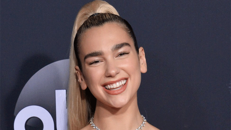 «Hello 2021»:  Διαδικτυακό αφιέρωμα με τους Μάθιου ΜακΚόναχι, Ντούα Λίπα και Τζέι Μπάλβιν