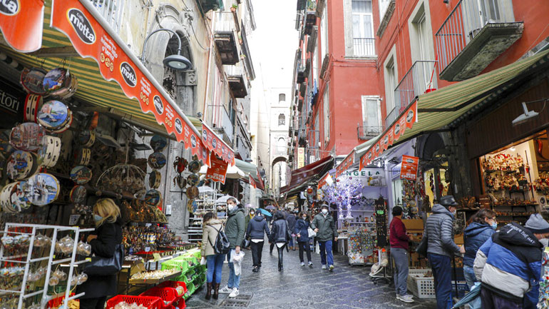 Ιταλία: «Χρειαζόμαστε νέους περιορισμούς για να αποφύγουμε άλλο ένα καταστροφικό κύμα Covid-19»