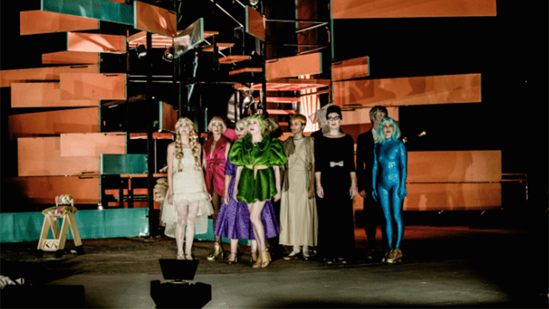 Οι «Νεφέλες» σε online streaming προβολή τα Χριστούγεννα